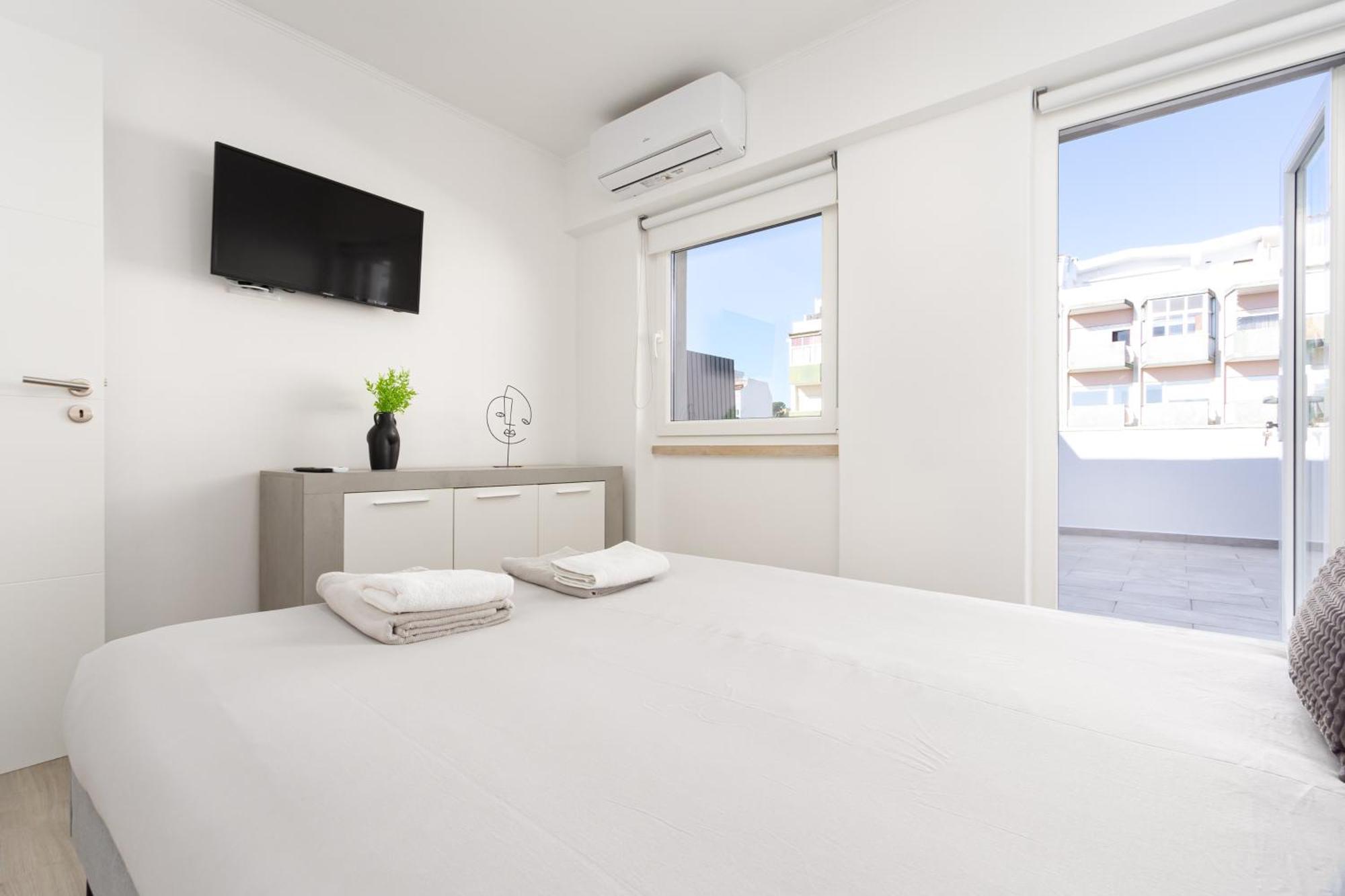 Cacilhas Riverview! Almada Exterior photo